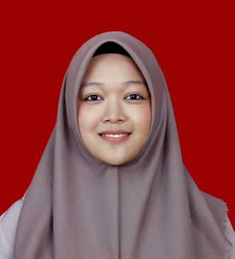 Ibu Luluk Luthfiyani Atsauri, S.Pd., Gr.